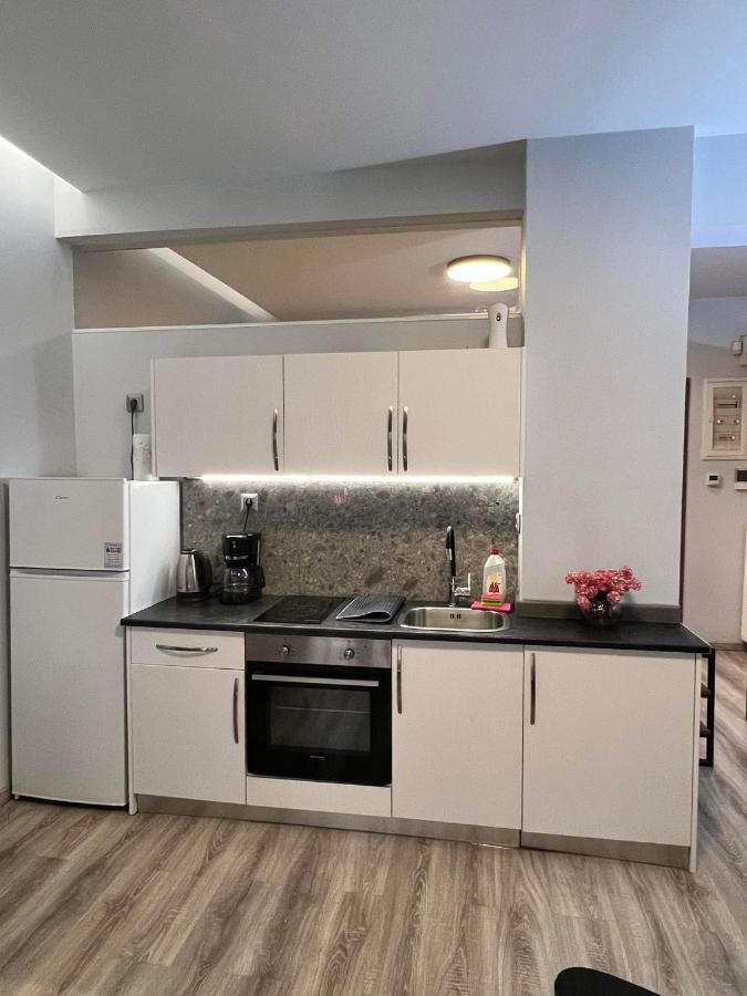 Apartament Sweet & Modern Flat At The Center Of Ateny Zewnętrze zdjęcie
